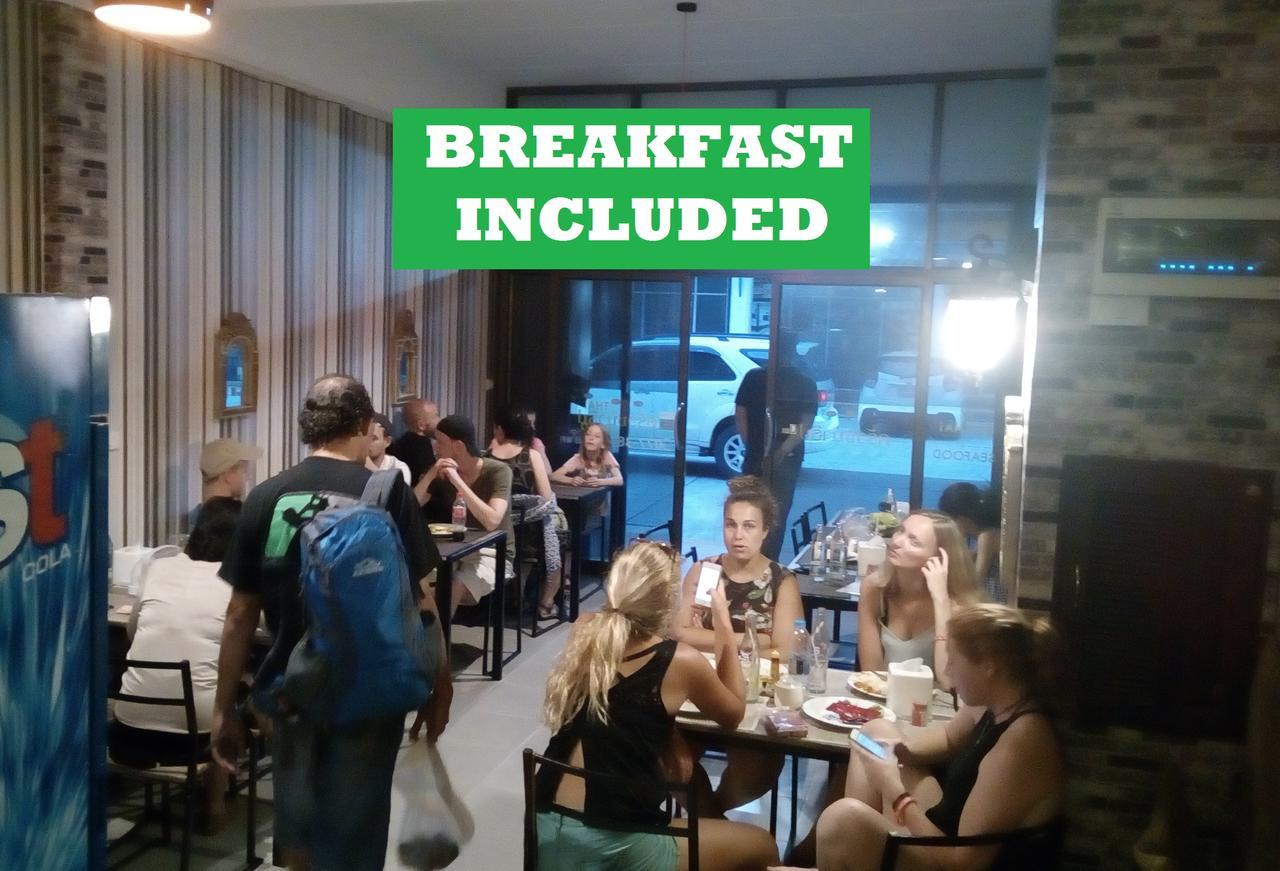 Suratthani Airport Hostel Сураттхани Экстерьер фото